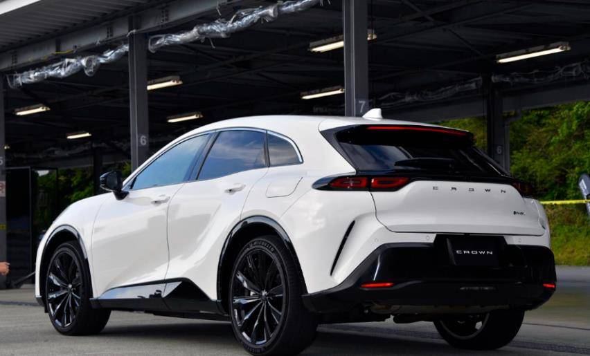 皇冠信用盘平台_侧面造型照搬法拉利皇冠Sport正式首发皇冠信用盘平台，第三季度上市