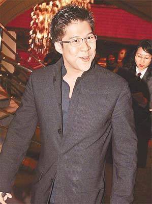 Vietnam Football Agent _霍启刚：我敢不疼老婆吗？那可是拿3000亿继承权换的Vietnam Football Agent ！