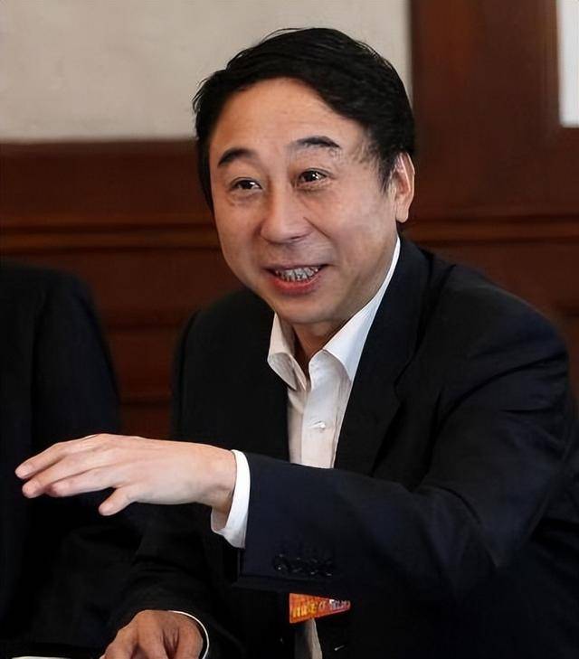 Crown Credit Network Account Opening _从相声奇才到“阶下囚”Crown Credit Network Account Opening ，当红时抛下冯巩移居海外后，刘伟怎样了