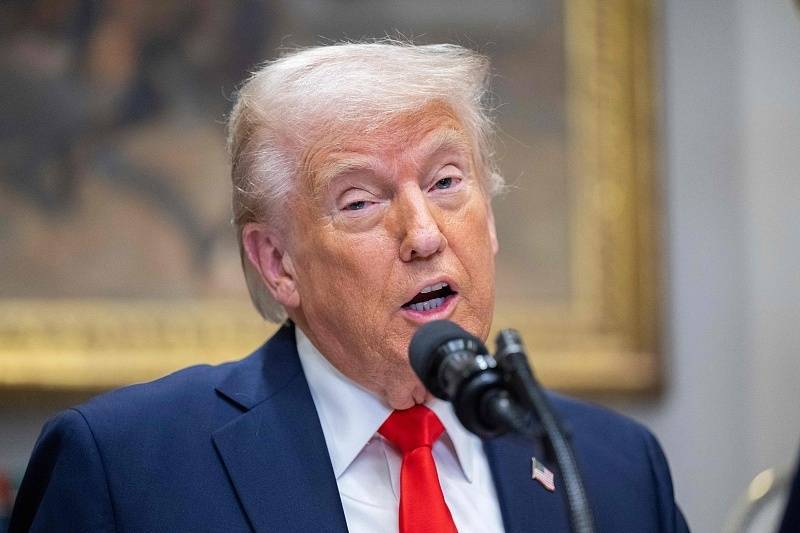 皇冠信用网申请_特朗普：将立即对加拿大“增加同等数额的对等关税”