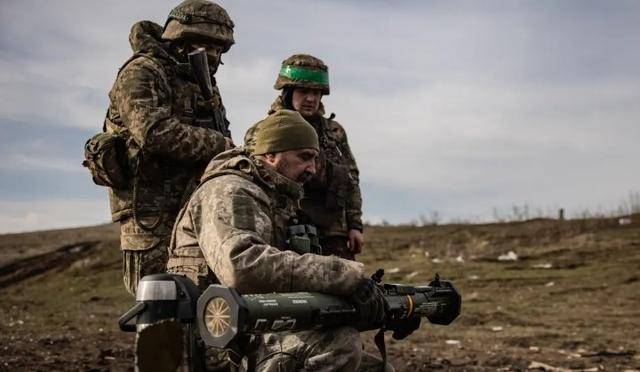 皇冠信用网会员账号_库尔斯克乌军即将崩溃皇冠信用网会员账号，普京这个时候要停战？特朗普牛皮快吹破了