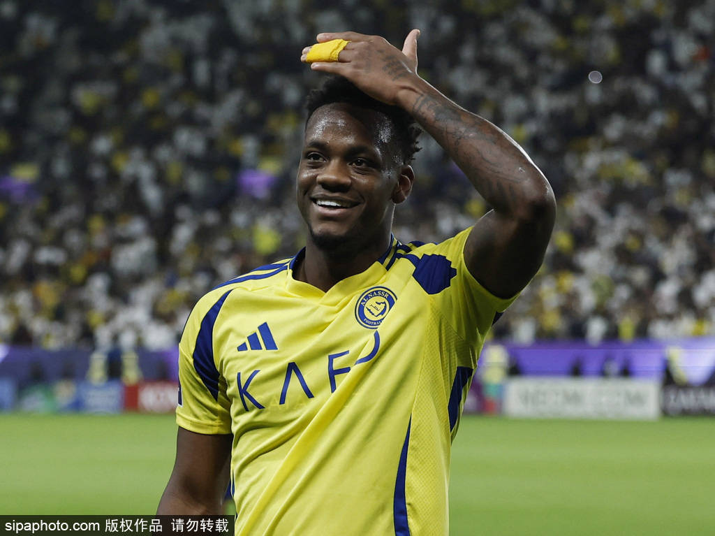 皇冠足球平台代理_亚冠-C罗点射杜兰双响 利雅得胜利总分3-0晋级八强