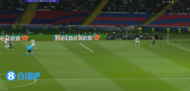 皇冠信用网平台代理_半场-巴萨3-1本菲卡总比分4-1领先 亚马尔传射拉菲尼亚双响