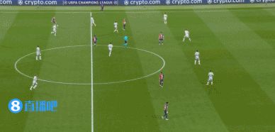 皇冠信用网平台代理_半场-巴萨3-1本菲卡总比分4-1领先 亚马尔传射拉菲尼亚双响