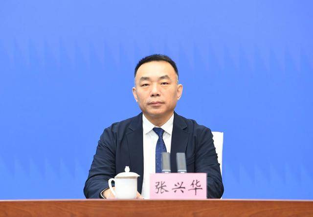 皇冠信用网怎么申请_西安市应急管理局：为2000户以上的大社区逐步投放应急救援胶囊