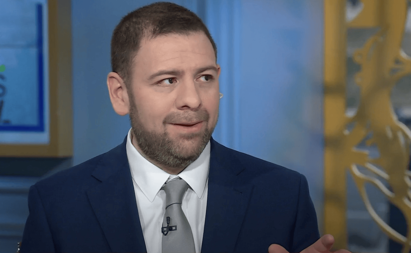 皇冠信用網代理申请_“首次”皇冠信用網代理申请，美媒：万斯承认马斯克在推进美联邦政府裁员工作中犯了一些错误