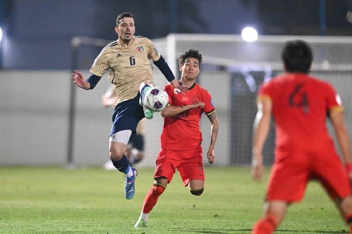 皇冠信用盘登123出租_热身赛-拜合拉木破门塞尔吉尼奥迎首秀 国足3-1科威特