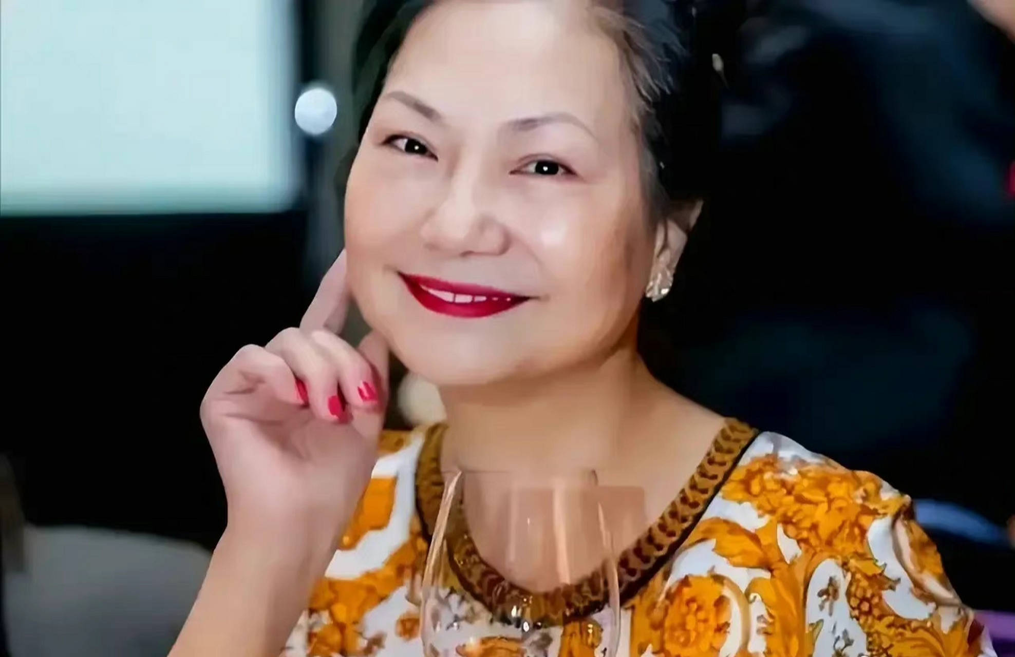 皇冠信用盘登1,登2,登3出租_S妈再度深夜发文：一个善良的女人被凌虐10年