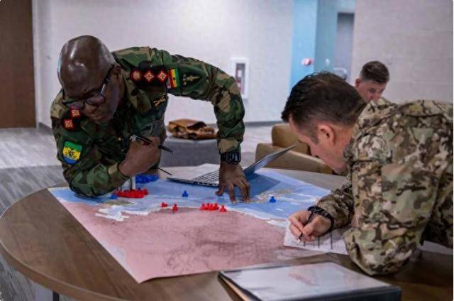 如何代理皇冠信用_岛内发现如何代理皇冠信用，解放军集结阶段不见美军踪影？美军三把手早已说了实话