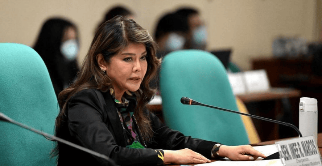 皇冠信用網登2_杜特尔特被捕引民愤皇冠信用網登2，南部菲军突然倒戈，小马科斯没想到，亲姐也要“大义灭亲”！