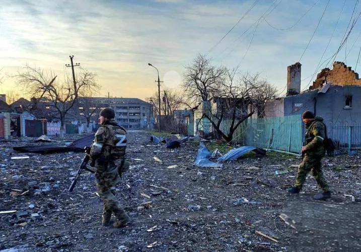 皇冠信用庄家_放下武器投降！乌克兰惨状让全世界都看清了皇冠信用庄家，当美国盟友没有好下场