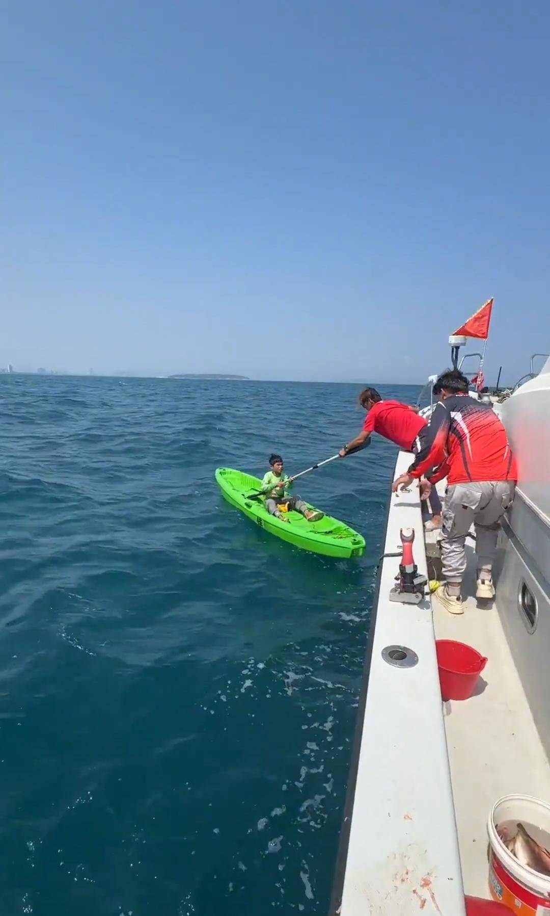 皇冠信用网去哪里弄_三亚小伙出海钓鱼“捡到”个小孩皇冠信用网去哪里弄，系钓鱼时被冲走漂了一昼夜