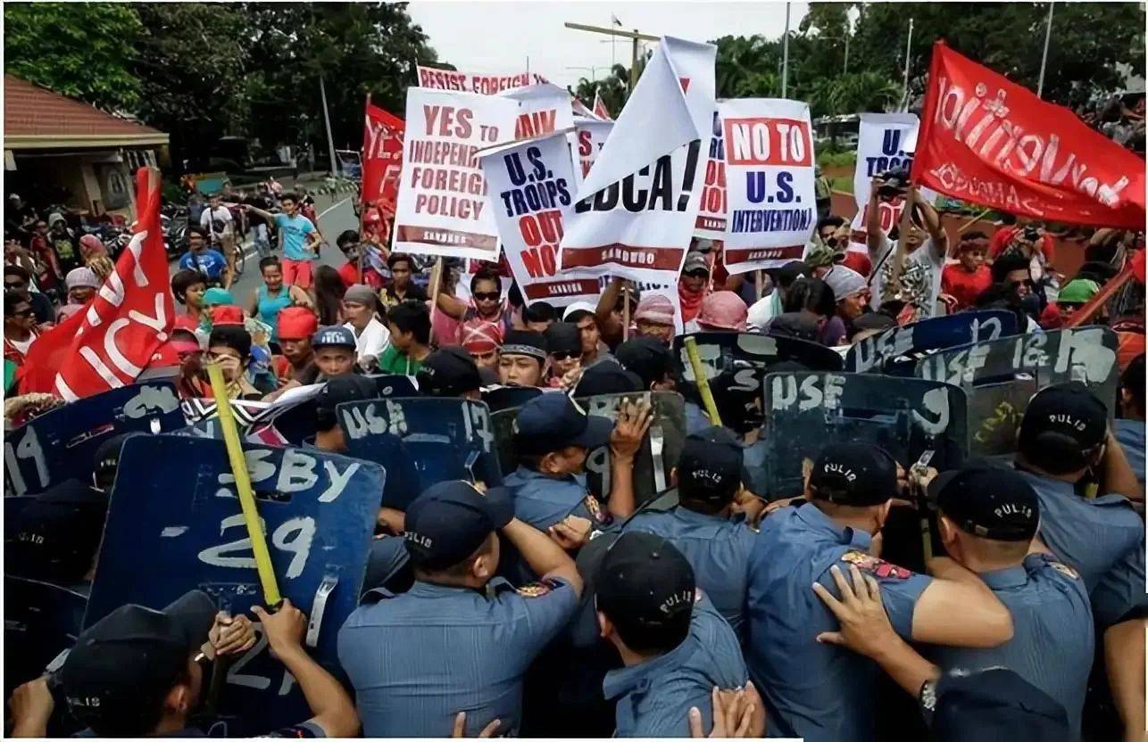 皇冠信用網会员注册网址_菲律宾7位司令倒戈皇冠信用網会员注册网址！杜特尔特这下有救了？马科斯突遭晴天霹雳！