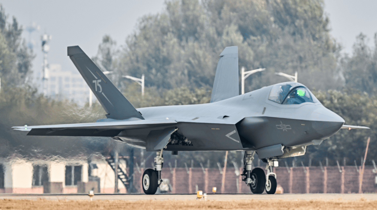 皇冠信用网登1_福建舰刚到渤海皇冠信用网登1，西方卫星拍下的一幕，让美国察觉不对劲