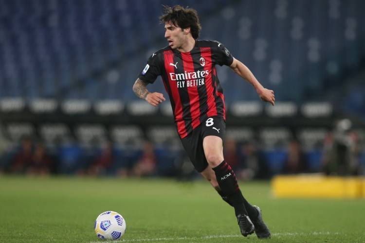 皇冠足球平台代理_托纳利：这支国米让我想起自己的那支米兰皇冠足球平台代理，皮奥利就像一个父亲