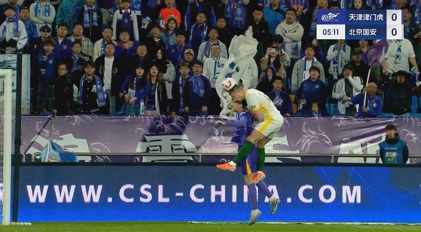 皇冠信用网开户_斯帕吉奇送上救护车后已经苏醒皇冠信用网开户，目前正在医院接受进一步检查