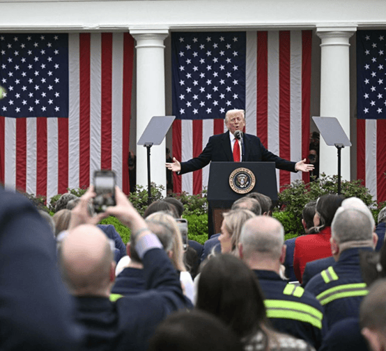 皇冠信用網登3代理_特朗普关税清单上没有俄罗斯皇冠信用網登3代理，特朗普本人回应