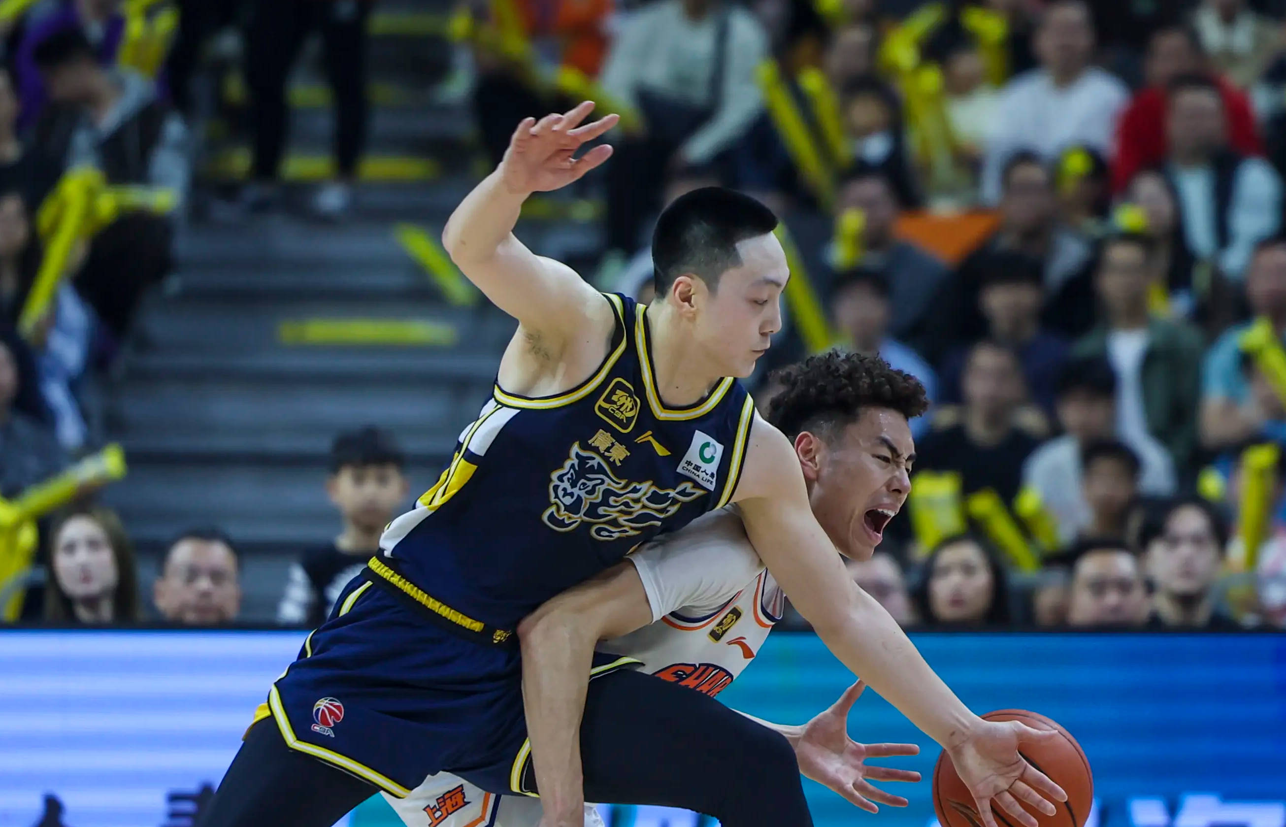 体育玩法规则_徐杰25+11任骏飞被驱逐 广东大胜上海2-1晋级八强