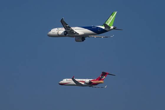 皇冠信用網是什么意思_彭波：特朗普联合各国围堵中国皇冠信用網是什么意思？他办不到