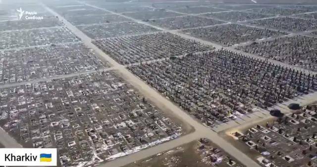 皇冠皇冠平台_泽连斯基：乌军死亡10万皇冠皇冠平台，850万人外逃！乌克兰还能挤出多少兵？