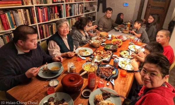 皇冠皇冠足球平台_美国“吃货”欲哭无泪：特朗普逼着中餐馆换料皇冠皇冠足球平台，味儿不对了