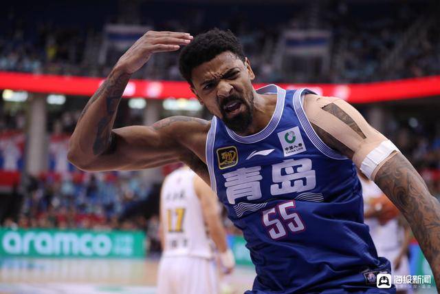 hga026如何注册_强硬拿下天王山之战！青岛男篮大比分2-1浙江广厦hga026如何注册，距四强仅一步之遥！