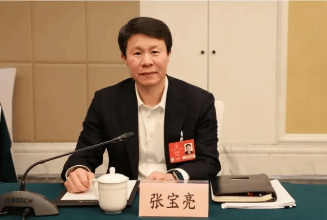 体育平台出租_山东面积最大的市体育平台出租，市委书记调整