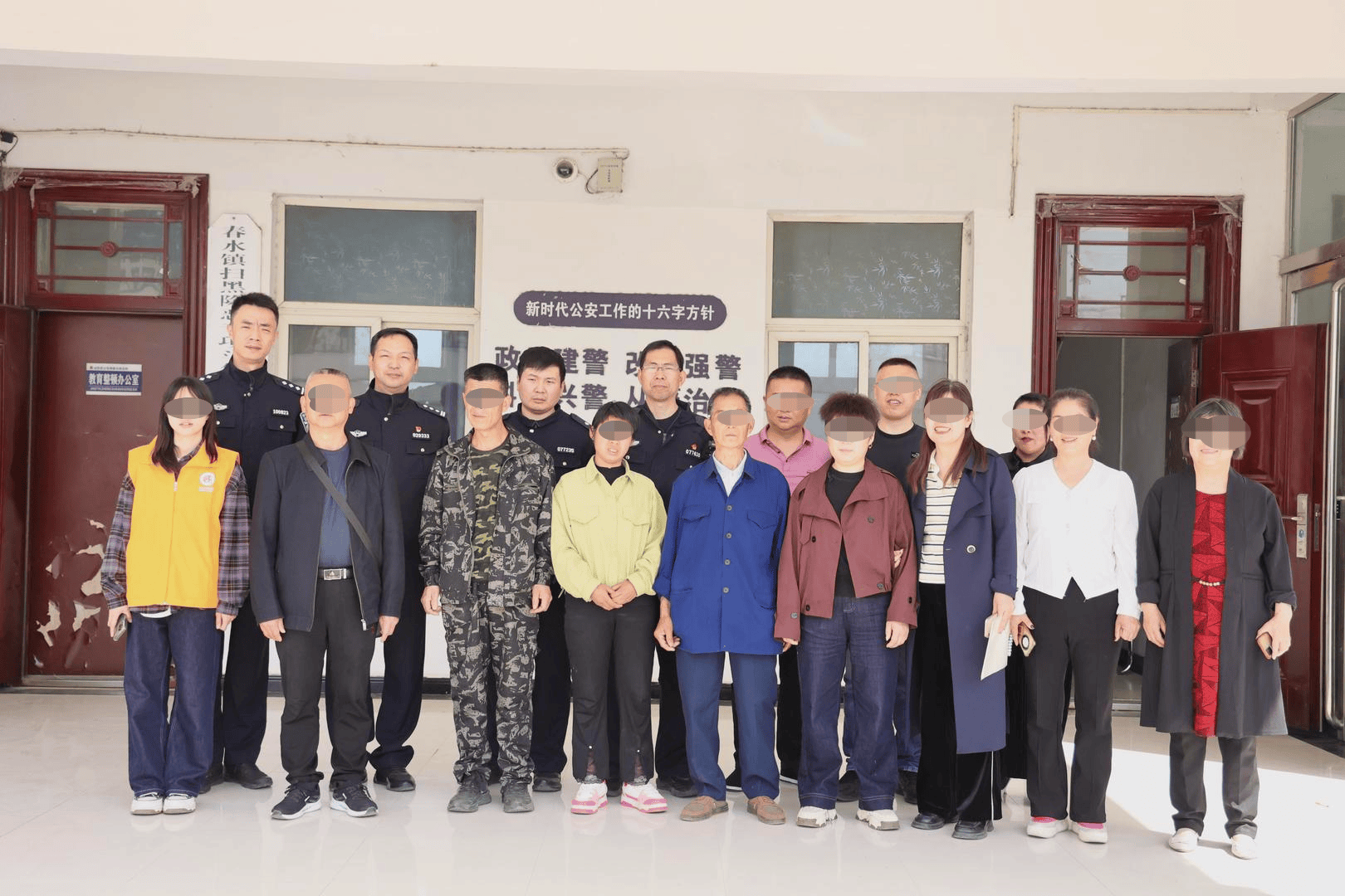 皇冠信用盘账号注册_女孩跟男友外出打工失踪皇冠信用盘账号注册，15年后被找到已育两子 父亲：她当年流浪到河南，不知回家的路