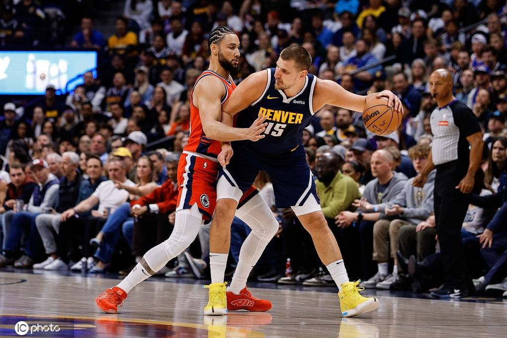 皇冠信用盘会员开户_小卡高效39分约基奇空砍三双 快船险胜掘金总分1-1