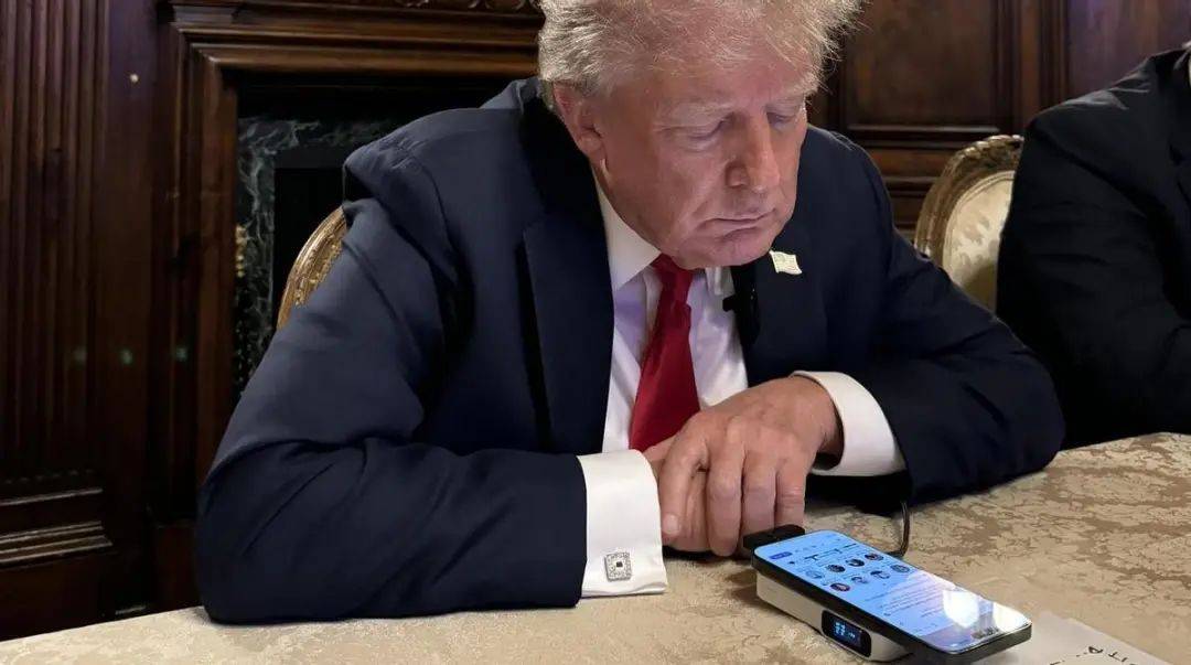 皇冠信用网平台_特朗普态度骤变玄机！不再加关税皇冠信用网平台，中国精准反击奏效，如何揭开美方经济崩溃背后的真相？