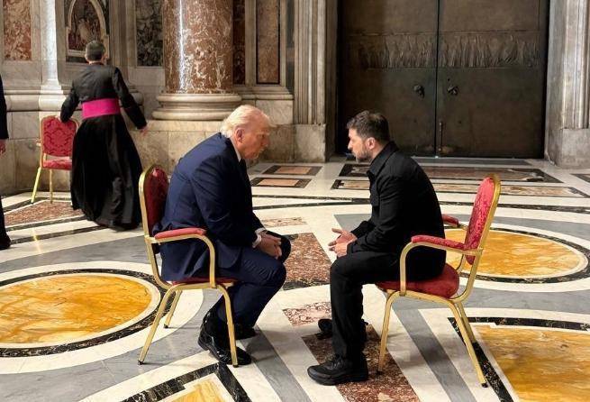 皇冠登3代理注册_外媒：特朗普启程离开意大利罗马皇冠登3代理注册，正返回美国