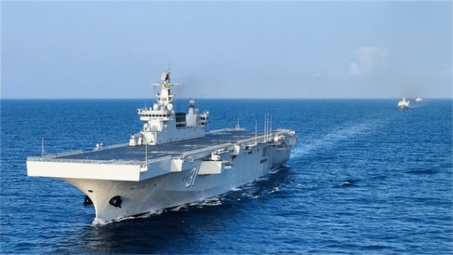 皇冠信用代理流程_给台湾上上强度！中国海军史无前例大公开皇冠信用代理流程，数十艘军舰随便看