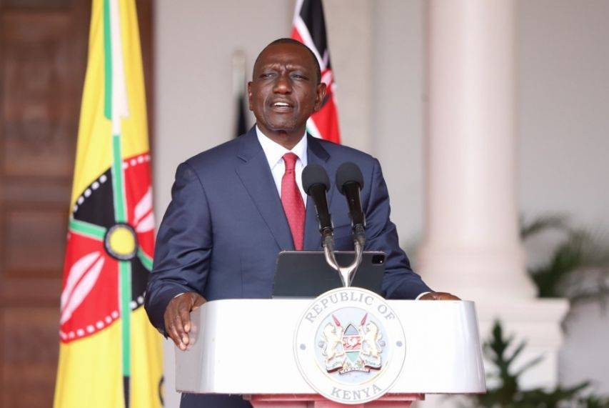 皇冠信用代理出租_两架专机深夜降落北京皇冠信用代理出租，访华无门的特朗普，顶不住压力松口了？