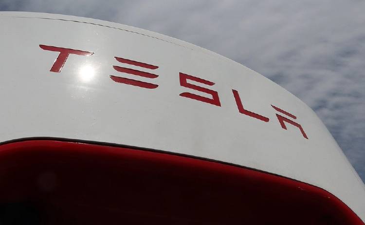 皇冠信用盘开户_被特斯拉踢出局皇冠信用盘开户？马斯克面临“双下岗”