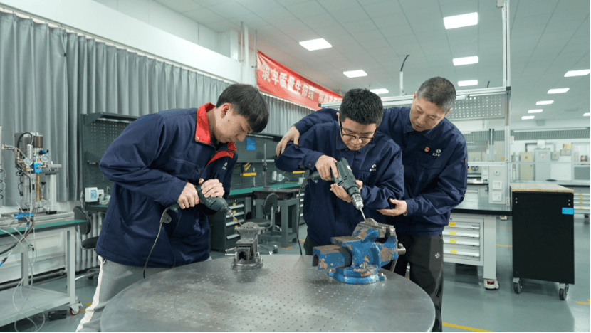 皇冠登1登2登3申请_“这0.001克皇冠登1登2登3申请，直接影响我国主战战机性能！”