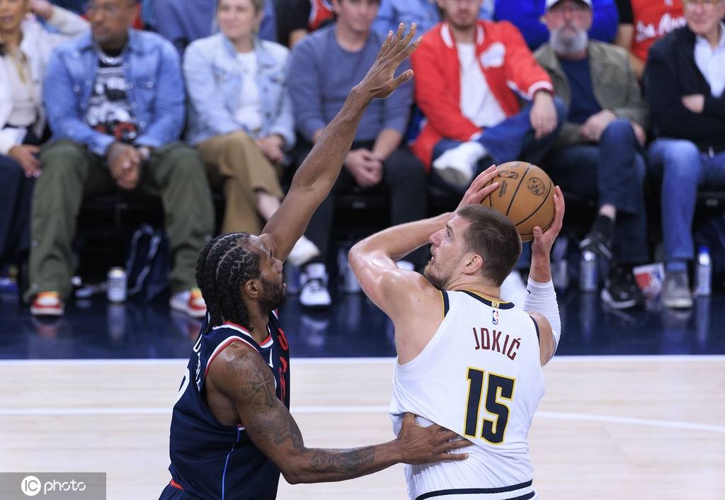 皇冠信用盘出租_哈登回勇28+8约基奇25+8+7 快船击退掘金总比分3-3