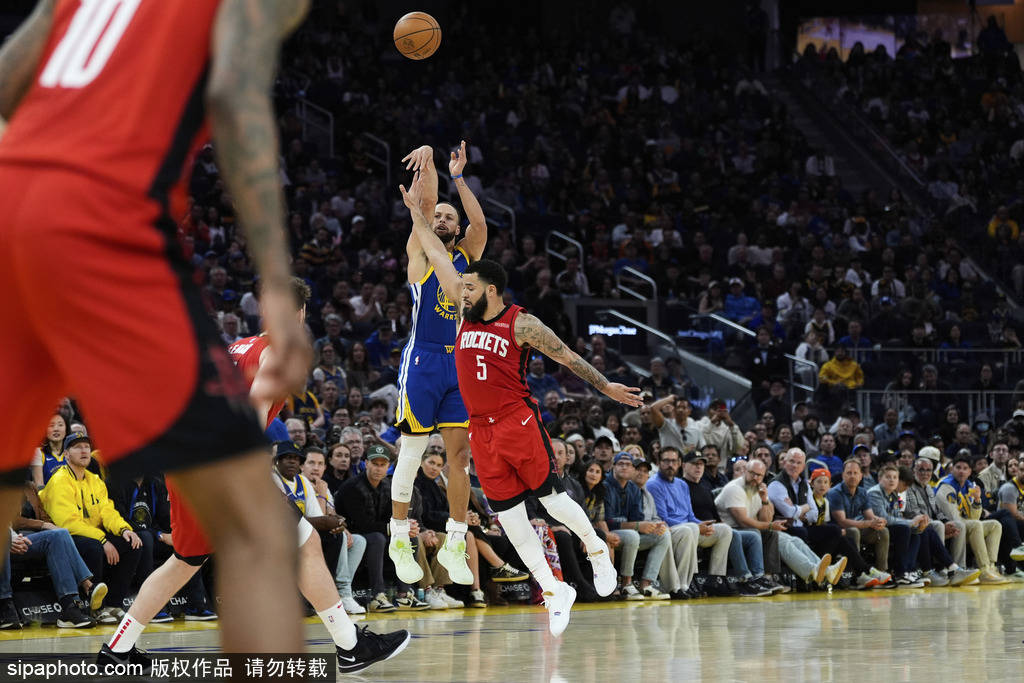 皇冠信用盘在哪里开通_火箭力克勇士挺进抢七皇冠信用盘在哪里开通！伊森搞笑庆祝成焦点