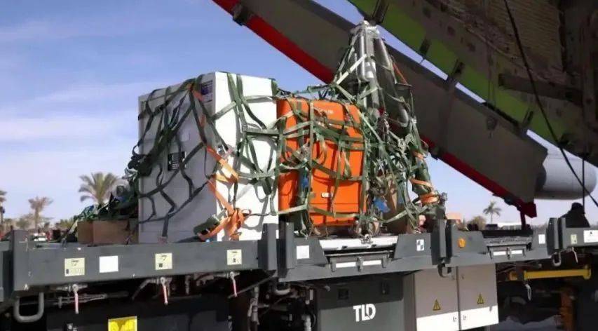 皇冠信用盘_中美试探性过招皇冠信用盘，中方直接在美军头上“动土”，美国罕见装聋作哑