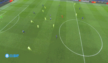 皇冠信用網账号开通_半场-国米暂2-0巴萨 劳塔罗破门+造点恰尔汗奥卢点射