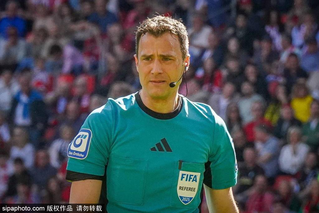 皇冠信用代理_争议皇冠信用代理！德国劣迹裁判吹罚巴黎战阿森纳 曾因打假球被停赛