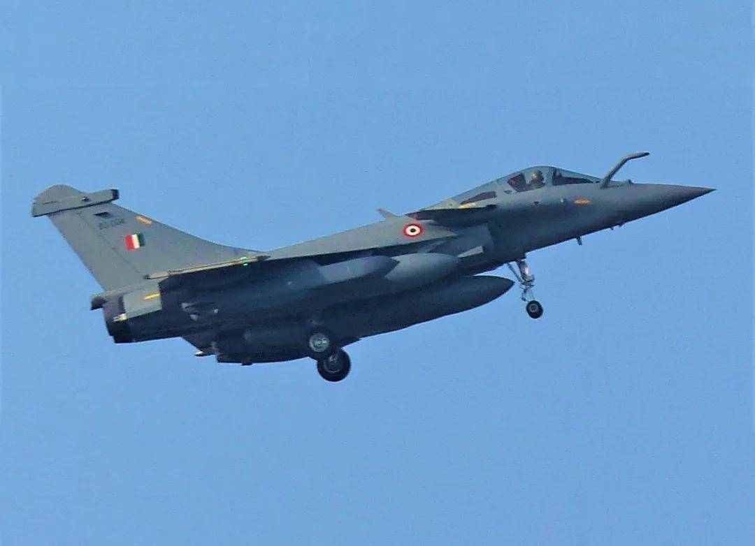 皇冠信用登2代理网址_歼-10C赢在哪里皇冠信用登2代理网址？巴防长证实：印巴空战歼-10CP成功逼退“阵风”