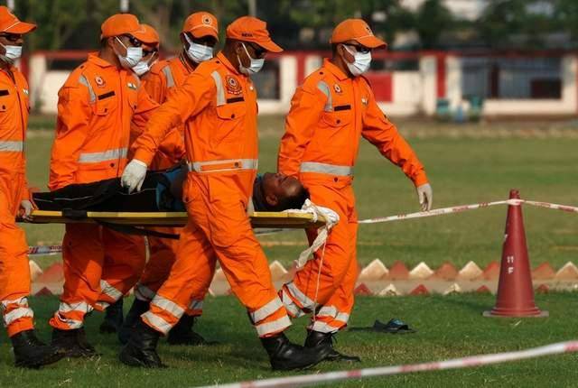 皇冠信用网_报复开始！巴铁导弹追瞄“阵风”皇冠信用网，印军全线后撤，紧急布防新德里