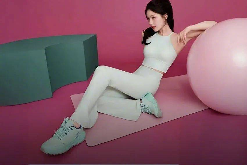 皇冠信用網会员开户_中产鞋王皇冠信用網会员开户，被迫卖身三个巴西人