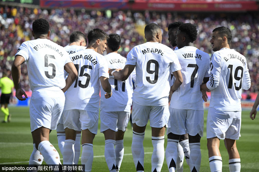 怎么开皇冠信用網_赛季四杀怎么开皇冠信用網！西甲-姆巴佩戴帽拉菲2球 巴萨4-3皇马7分领跑