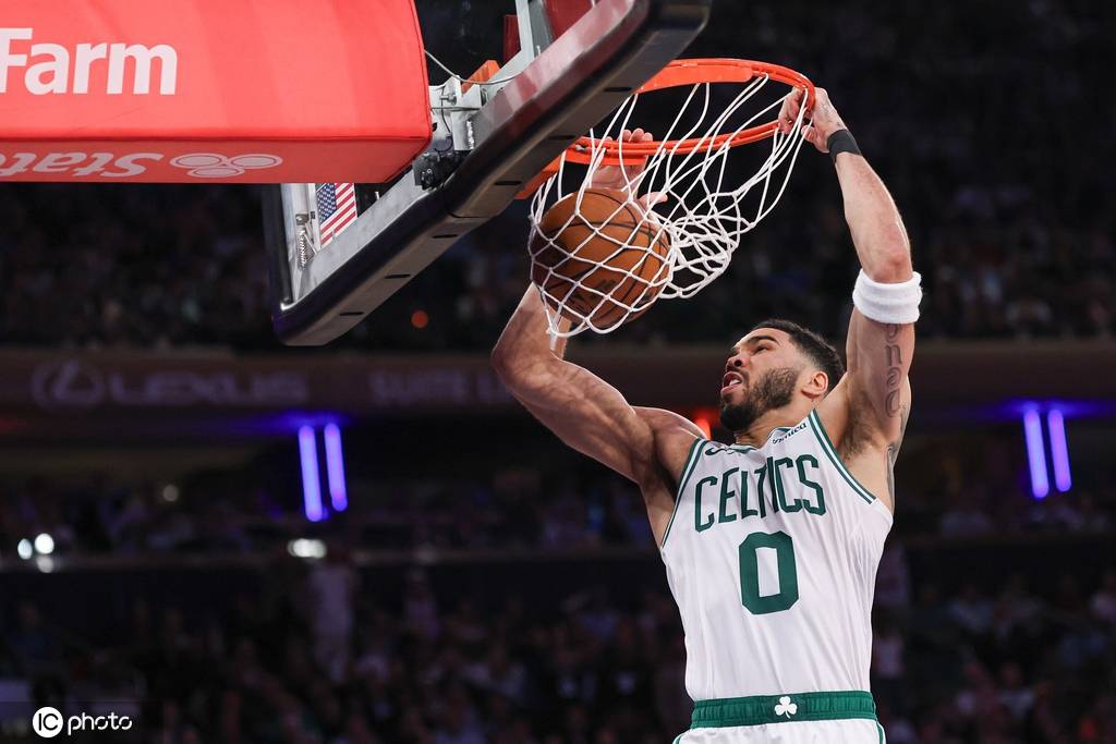 皇冠信用網出租_塔图姆确诊右脚跟腱断裂 已接受手术暂无复出时间表