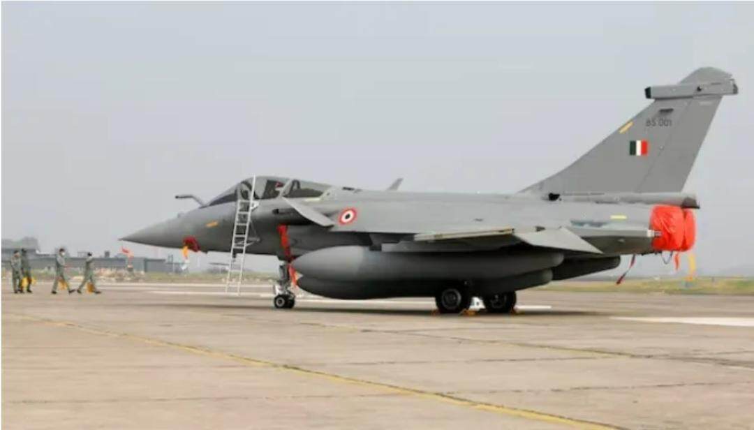 皇冠信用網申请开通_印度议员当面嘲讽莫迪：阵风战机坠落就像受伤小鸟