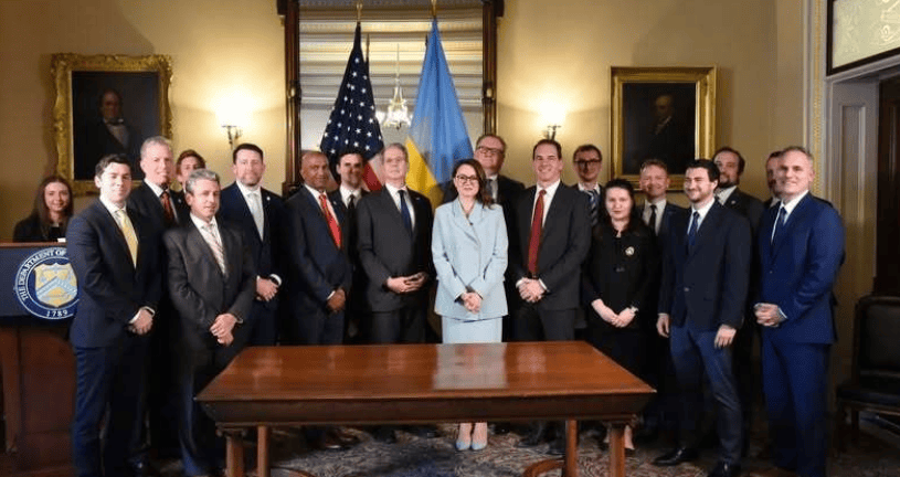 皇冠信用網怎么代理_送走27国领导人皇冠信用網怎么代理，普京终于可以放开手脚，打了3年，俄乌要大结局？