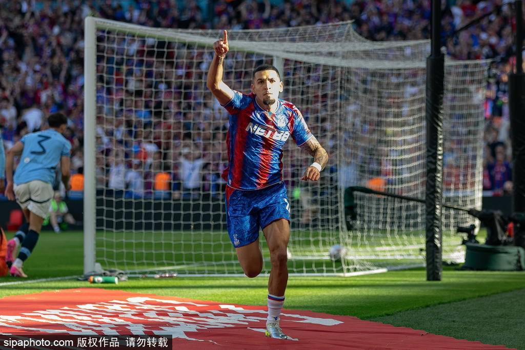 皇冠信用網登2代理_足总杯-埃泽破门马尔穆什失点 曼城0-1送水晶宫夺队史首冠