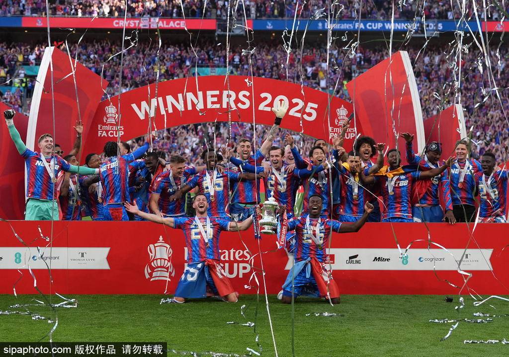 皇冠信用網登2代理_足总杯-埃泽破门马尔穆什失点 曼城0-1送水晶宫夺队史首冠