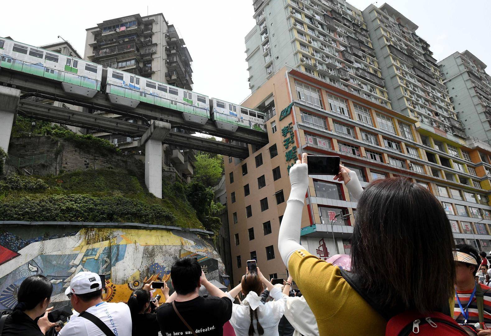 WNBA买球平台_重庆城市轨道交通拟听证调价：公布两套票价方案WNBA买球平台，正广泛征求社会意见建议